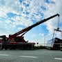 Trecate, autoarticolato esce di strada sulla SS11 e rimane in bilico: nessun ferito
