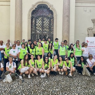 Novara Green e scuole superiori insieme per Lilt: raccolti oltre 7 chili di mozziconi in centro città Novara Green e scuole superiori insieme per Lilt: raccolti oltre 7 chili di mozziconi in centro città