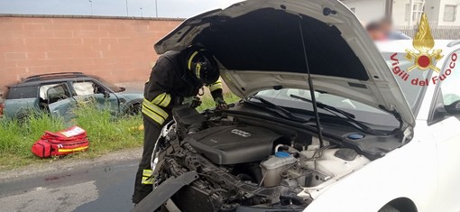 Incidente stradale a Trecate, coinvolte due auto