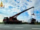 Trecate, autoarticolato esce di strada sulla SS11 e rimane in bilico: nessun ferito Trecate, autoarticolato esce di strada sulla SS11 e rimane in bilico: nessun ferito