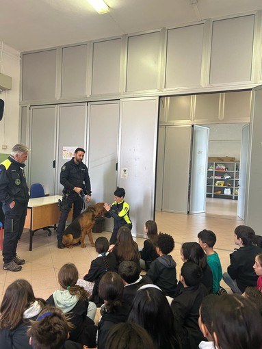 La Protezione Civile arriva nelle scuole di Trecate: al via il progetto educativo per i più piccoli