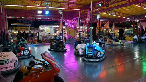 Pronti per l'inaugurazione del Luna Park ad Arona