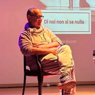 Pettenasco, al Cortile Medievale un incontro con l'autore Maurizio Asquini