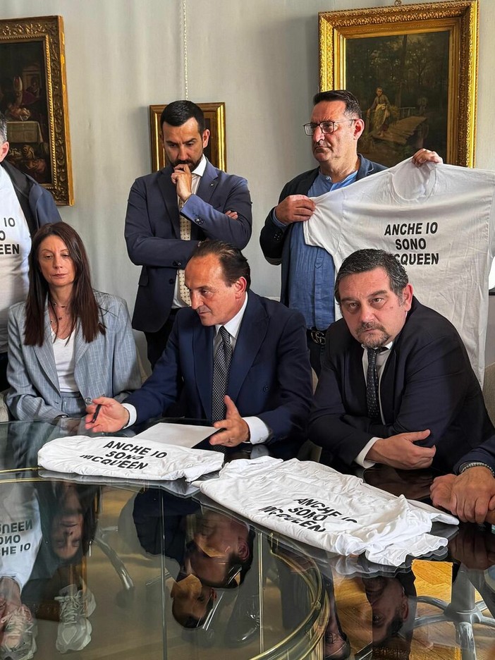 Vertenza McQueen, dalla Regione Piemonte un primo passo verso l’accordo Vertenza McQueen, dalla Regione Piemonte un primo passo verso l’accordo