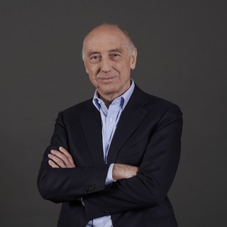 Aksìa e De Agostini annunciano la firma di un accordo per l’acquisizione del 100% di content group Aksìa e De Agostini annunciano la firma di un accordo per l’acquisizione del 100% di content group