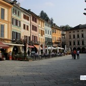 A Orta San Giulio una serata dedicata a Lucio Battisti e ai grandi protagonisti della musica italiana A Orta San Giulio una serata dedicata a Lucio Battisti e ai grandi protagonisti della musica italiana