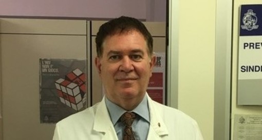 Idrossiclorochina VS Covid-19, una terapia considerata efficace ma controversa. Il parere dell'Infettivologo Pietro Garavelli Idrossiclorochina VS Covid-19, una terapia considerata efficace ma controversa. Il parere dell'Infettivologo Pietro Garavelli