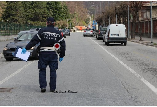 Codice della strada, dal 1 gennaio in vigore le nuove regole Codice della strada, dal 1 gennaio in vigore le nuove regole