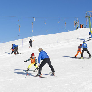 Maestri di sci: nuove regole per la professione