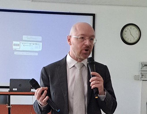 professor Antonio Petagine