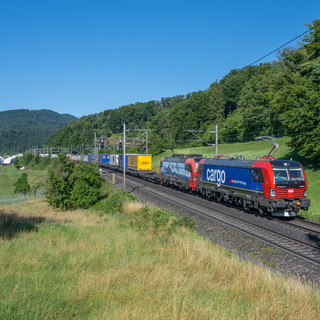 Treno CargoBeamer tra Stoccarda-Kornwestheim e l'Italia. (Copyright: CargoBeamer AG / Lucas Bächler)