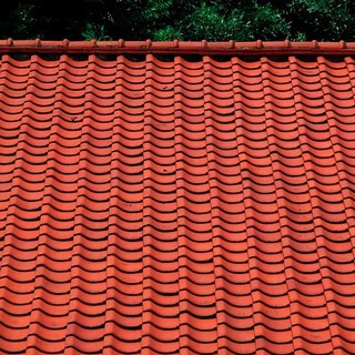 Bollette in aumento e dispersione termica: dove si perde davvero il calore in casa