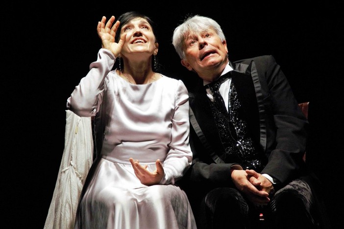 San Maurizio d'Opaglio, al Teatro degli Scalpellini va in scena "Risate di gioia" San Maurizio d'Opaglio, al Teatro degli Scalpellini va in scena "Risate di gioia"
