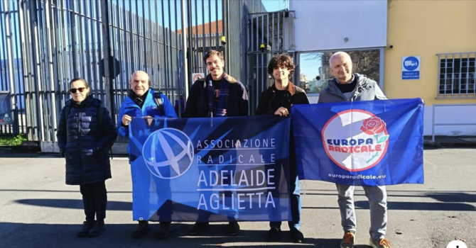 Visita al carcere di Novara: condizioni migliori rispetto ad altre strutture Visita al carcere di Novara: condizioni migliori rispetto ad altre strutture