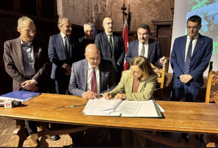 Firmate le convenzioni tra Comune e Mit: risorse ministeriali per De Pagave e viabilità Firmate le convenzioni tra Comune e Mit: risorse ministeriali per De Pagave e viabilità