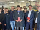 Costituzione ai neo diciottenni: consegna nelle scuole superiori di Borgomanero
