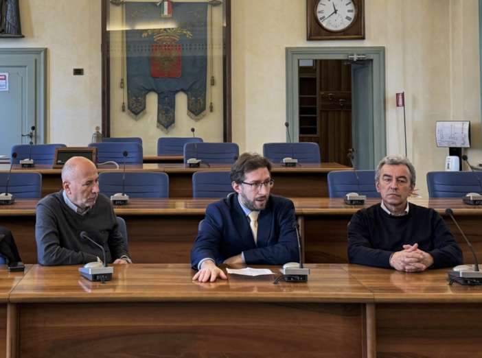 Scuole più sicure a Novara: fondi per palestre e bonifica amianto