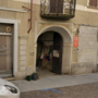 “Sequenze di segni vaganti”: la luce e la geometria protagoniste alla Galleria Borgo Arte