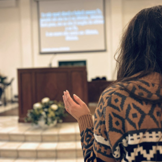 “Cuori che ardono”: ad Arona tornano le riunioni evangeliche sotto la tenda