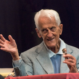 La cura della parola secondo Eugenio Borgna: raccolte in un volume le sue interviste più belle