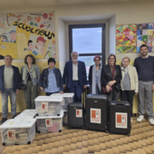 Fontaneto d’Agogna riceve la prima Valigia Bill: la lettura diventa strumento di legalità