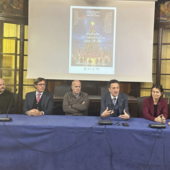 Si accende il Natale: luci, musica e magia fino a gennaio 2026