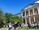 Romagnano Sesia, successo per l’avvio della seconda edizione di “Yoga in Villa” a Villa Caccia