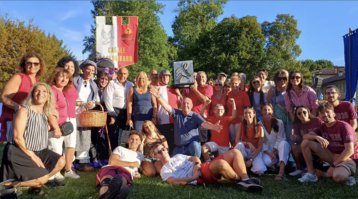 Casale Colombaro debutta e trionfa nel Palio: vittoria nella corsa dei somarelli