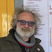 Matteo Saudino ad Arona con “Anime fragili” per FilosofArti Matteo Saudino ad Arona con “Anime fragili” per FilosofArti