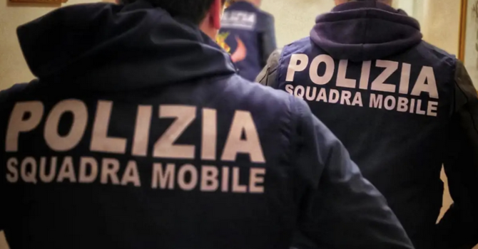 Anziana raggirata per oltre 150mila euro: coppia denunciata a Novara