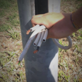 Trecate, rubati componenti da un palo della luce: via Novara resta al buio