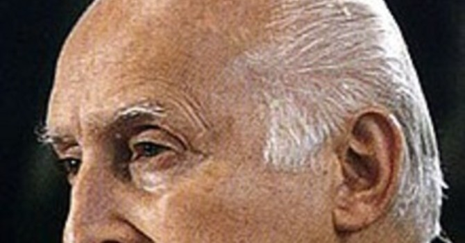 ''Scalfaro punto di riferimento nella difesa delle istituzioni democratiche e nel sostegno alla lotta contro la criminalità organizzata'' ''Scalfaro punto di riferimento nella difesa delle istituzioni democratiche e nel sostegno alla lotta contro la criminalità organizzata''
