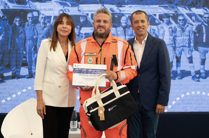Anpas, nuove ambulanze per i volontari di Nebbiuno, Novara e Grignasco Anpas, nuove ambulanze per i volontari di Nebbiuno, Novara e Grignasco