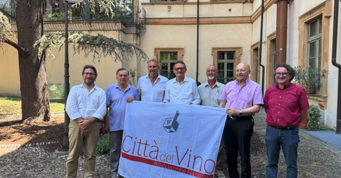 “Le Notti del Vino 2026”, il Novarese protagonista con dieci appuntamenti “Le Notti del Vino 2026”, il Novarese protagonista con dieci appuntamenti