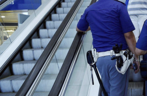 Evaso dal carcere di Novara, arrestato mentre canta e balla davanti alla Stazione Centrale di Milano