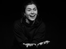 Una giovane attrice-autrice racconta una gioventù smarrita al Teatro degli Scalpellini