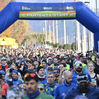 Luca Pirovano e Miranda Frizzelle si aggiudicano la XIV Lago Maggiore Marathon Luca Pirovano e Miranda Frizzelle si aggiudicano la XIV Lago Maggiore Marathon