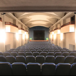 Teatro e solidarietà con la commedia giallo-comica “Brivido Giallo”