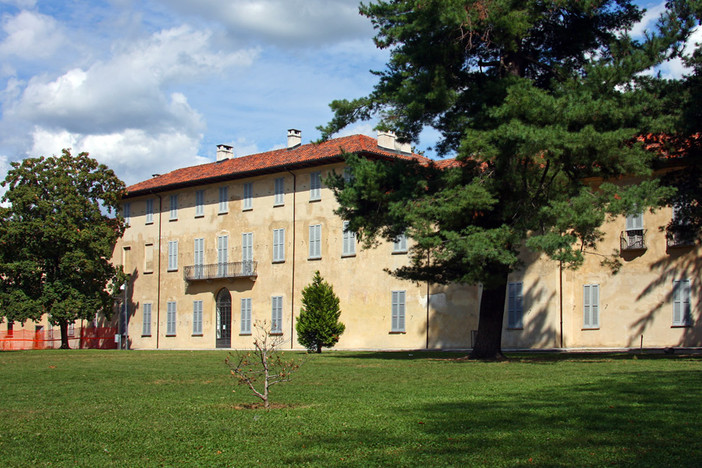 Alessandro Robecchi presenta il suo nuovo libro in Villa Cicogna