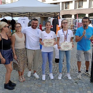Riconoscimento per tre atlete della “Trecate run” Riconoscimento per tre atlete della “Trecate run”