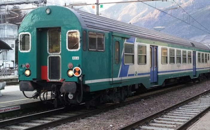 Novara, ripresa la circolazione dei treni tra Torino e Milano dopo ore di stop Novara, ripresa la circolazione dei treni tra Torino e Milano dopo ore di stop