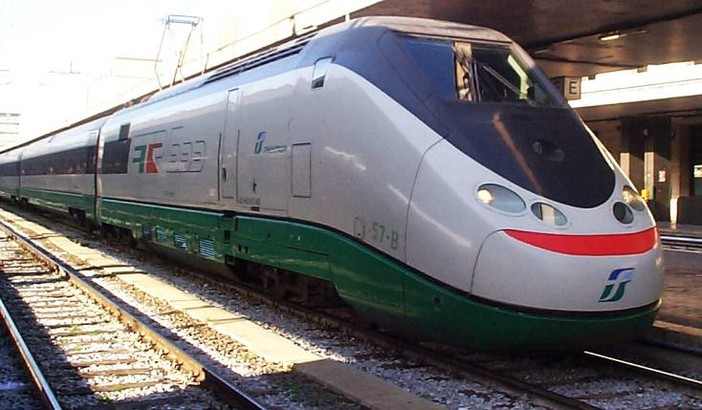 Linea Novara-Biella, circolazione sospesa dal 22 al 30 agosto: attivi i bus sostitutivi