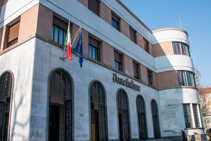 Poste, pensioni in pagamento dal 1 giugno anche nel Novarese