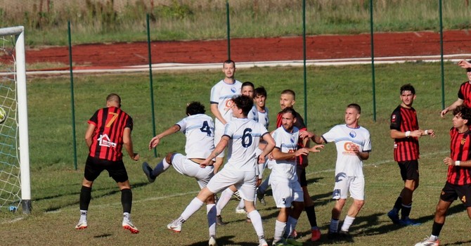 Il Momo cerca la vittoria contro la lanciata Varalpombiese