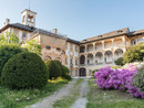 “Riflessi Multiculturali sul Lago”: l’arte come ponte di pace a Villa Nigra