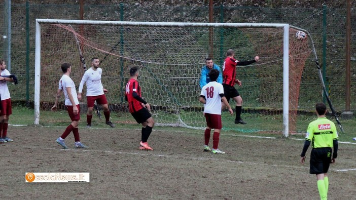 Dormelletto-Momo, sfida d'alta classifica