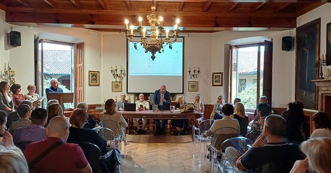 “Galeotto fu il collier”, un progetto di riscatto che arriverà in Senato “Galeotto fu il collier”, un progetto di riscatto che arriverà in Senato