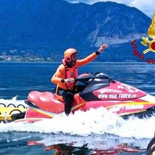 Anche il comando di Novara dei Vigili del Fuoco sul Lago Maggiore per la formazione nautica