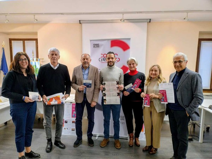 “Corto Circuito” torna sui laghi: al via la quarta edizione della rassegna teatrale