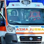 Cerano: 70enne si ustiona mentre alimenta il fuoco con l’alcol
